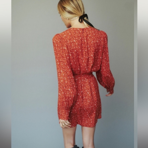 Reformation Carinna Balsam Rust Floral Long Sleeve Dress - Picture 2 of 12